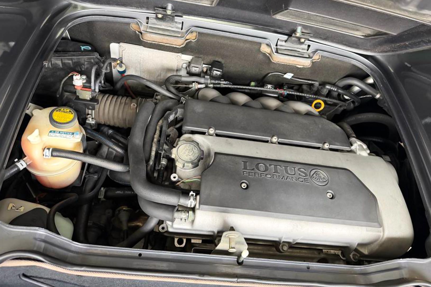 2005 Lotus Elise