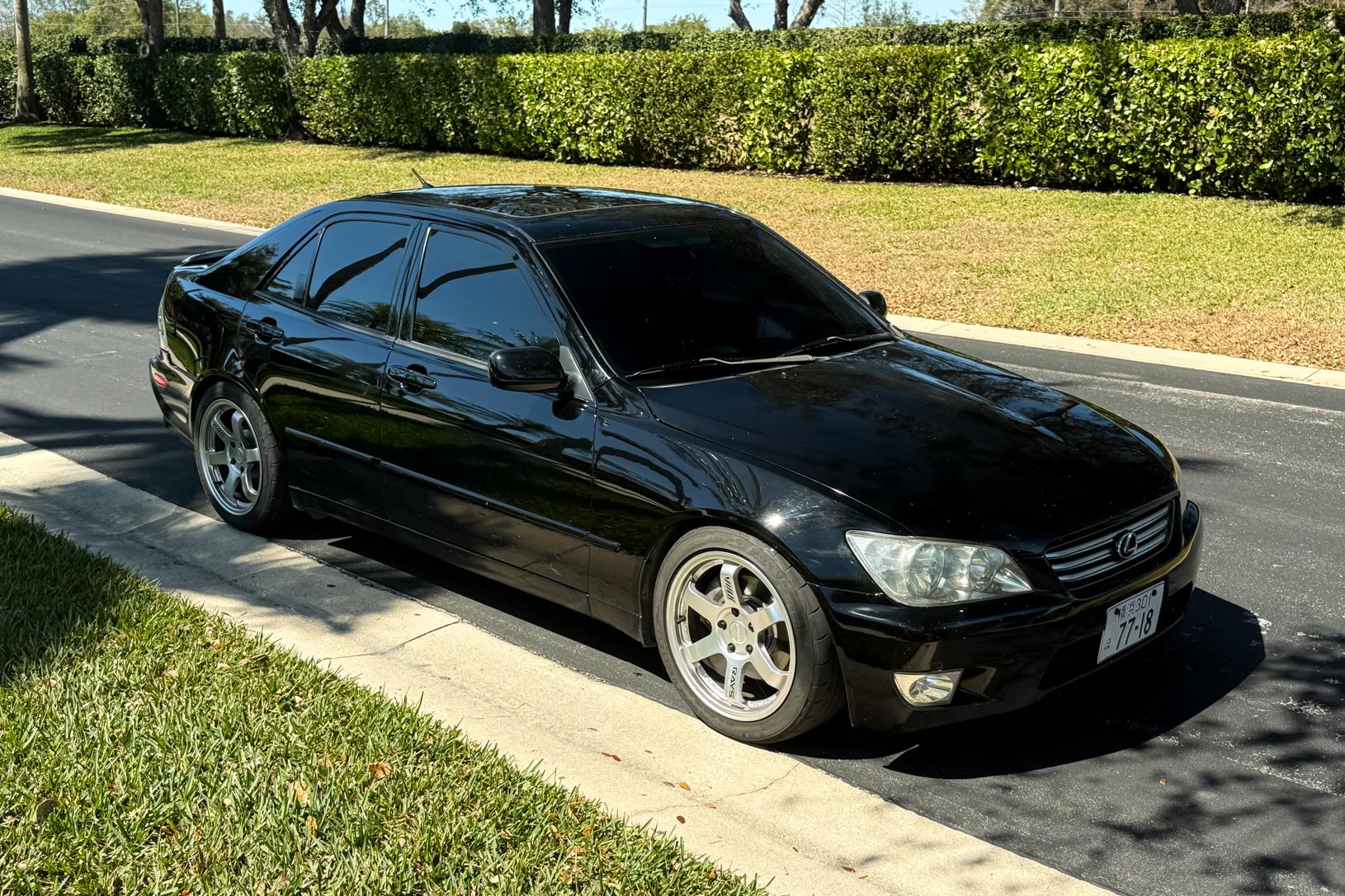 2003 Lexus IS300
