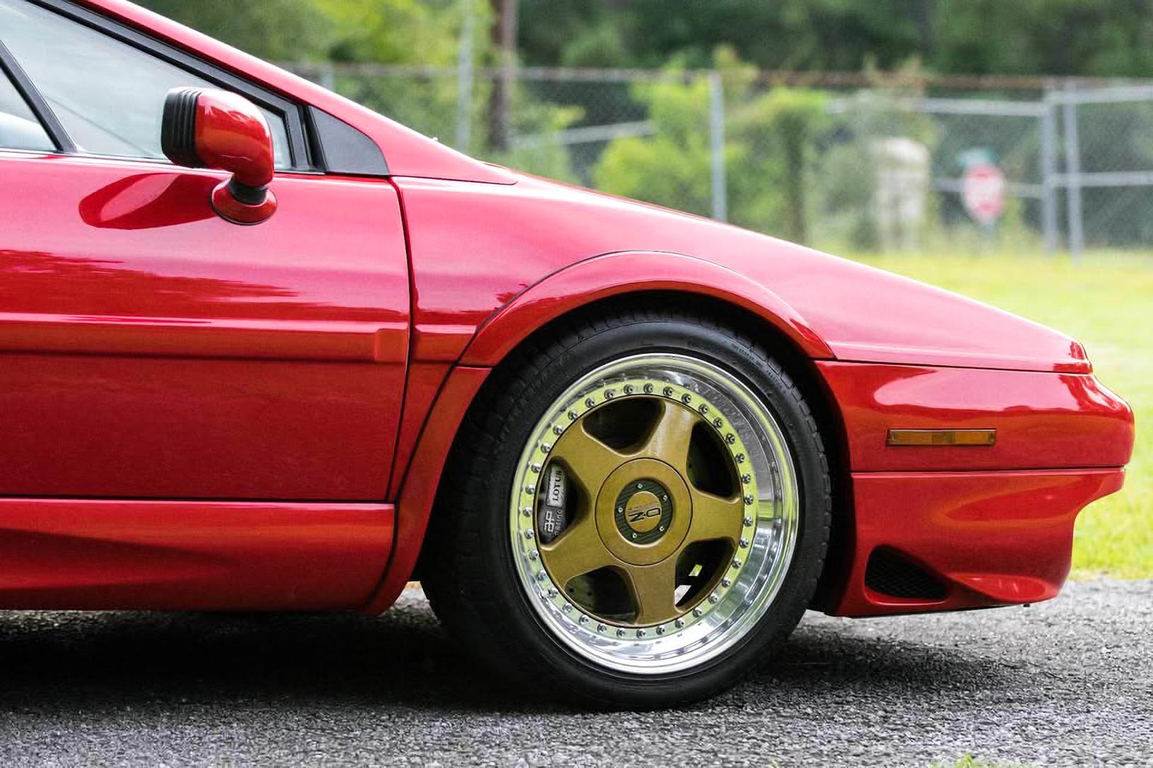 2000 Lotus Esprit V8