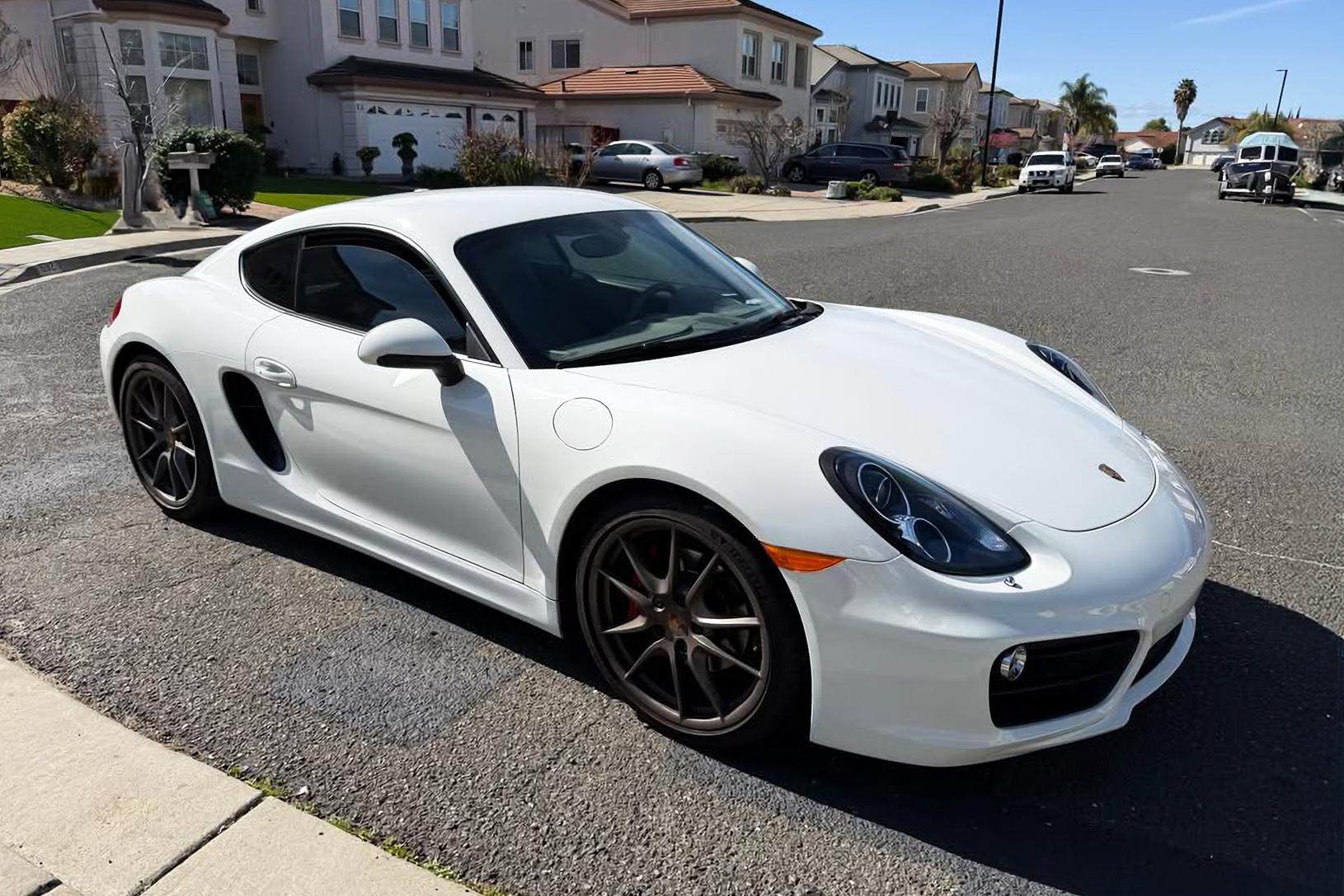 2016 Porsche Cayman S