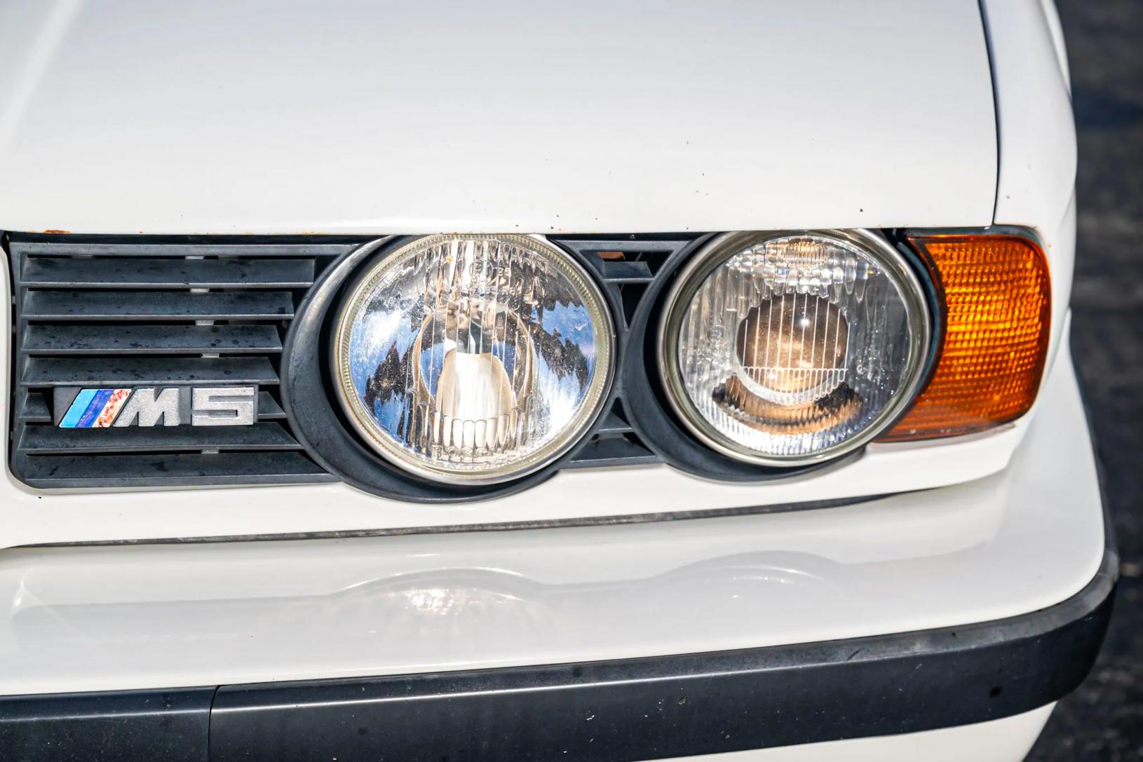 1991 BMW M5