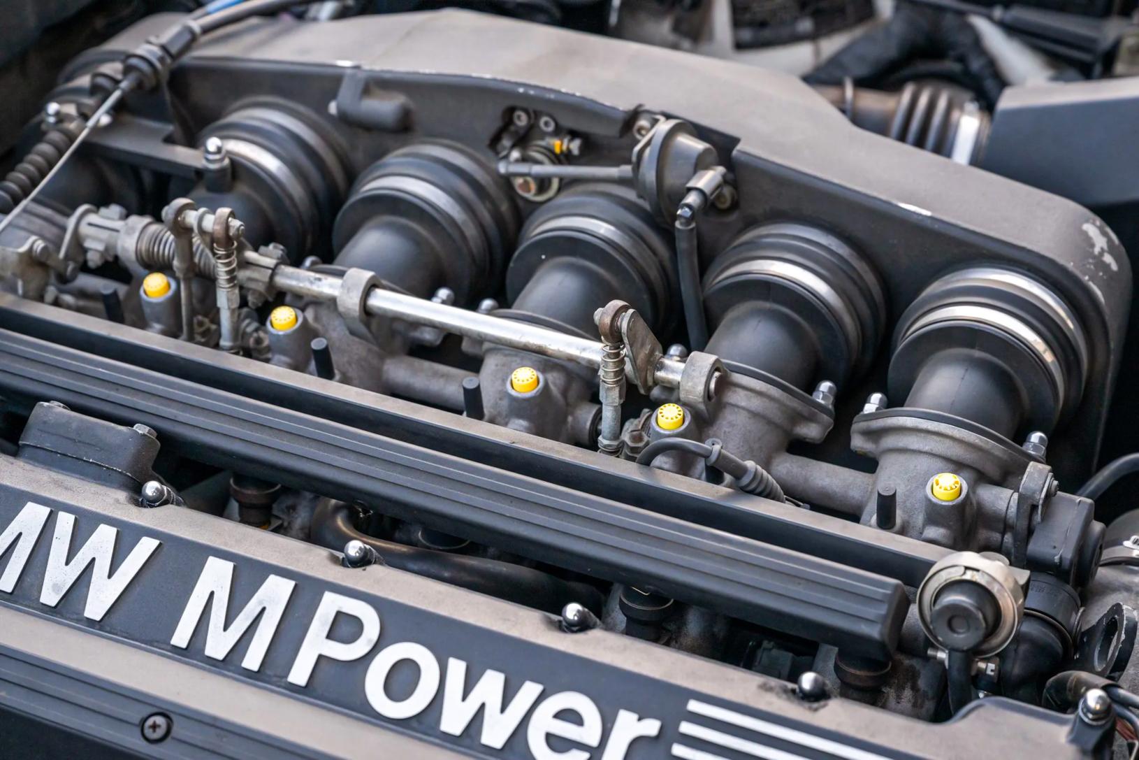 1991 BMW M5