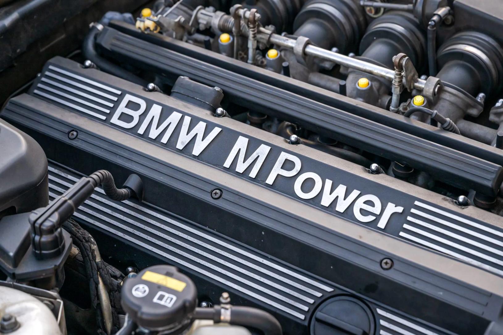 1991 BMW M5