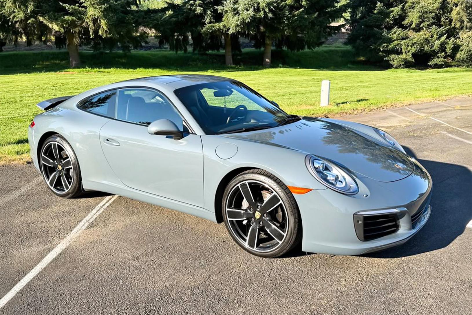2017 Porsche 911