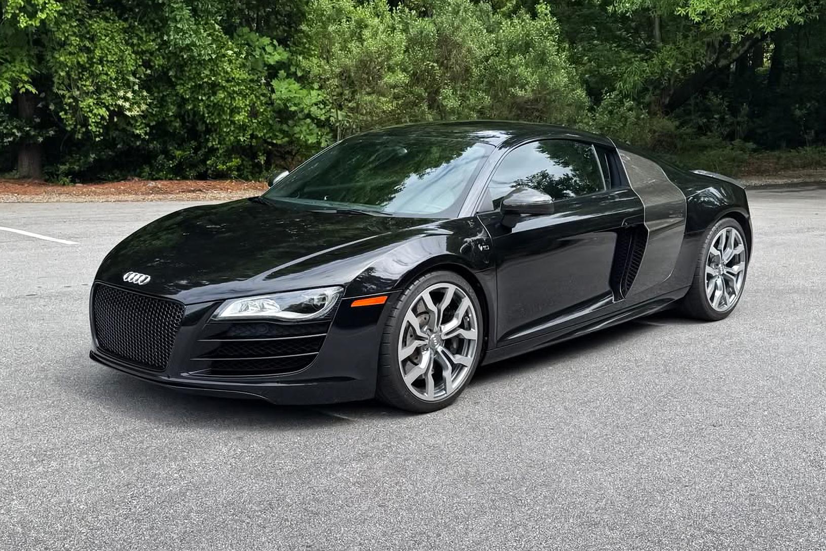 2012 Audi R8 V10
