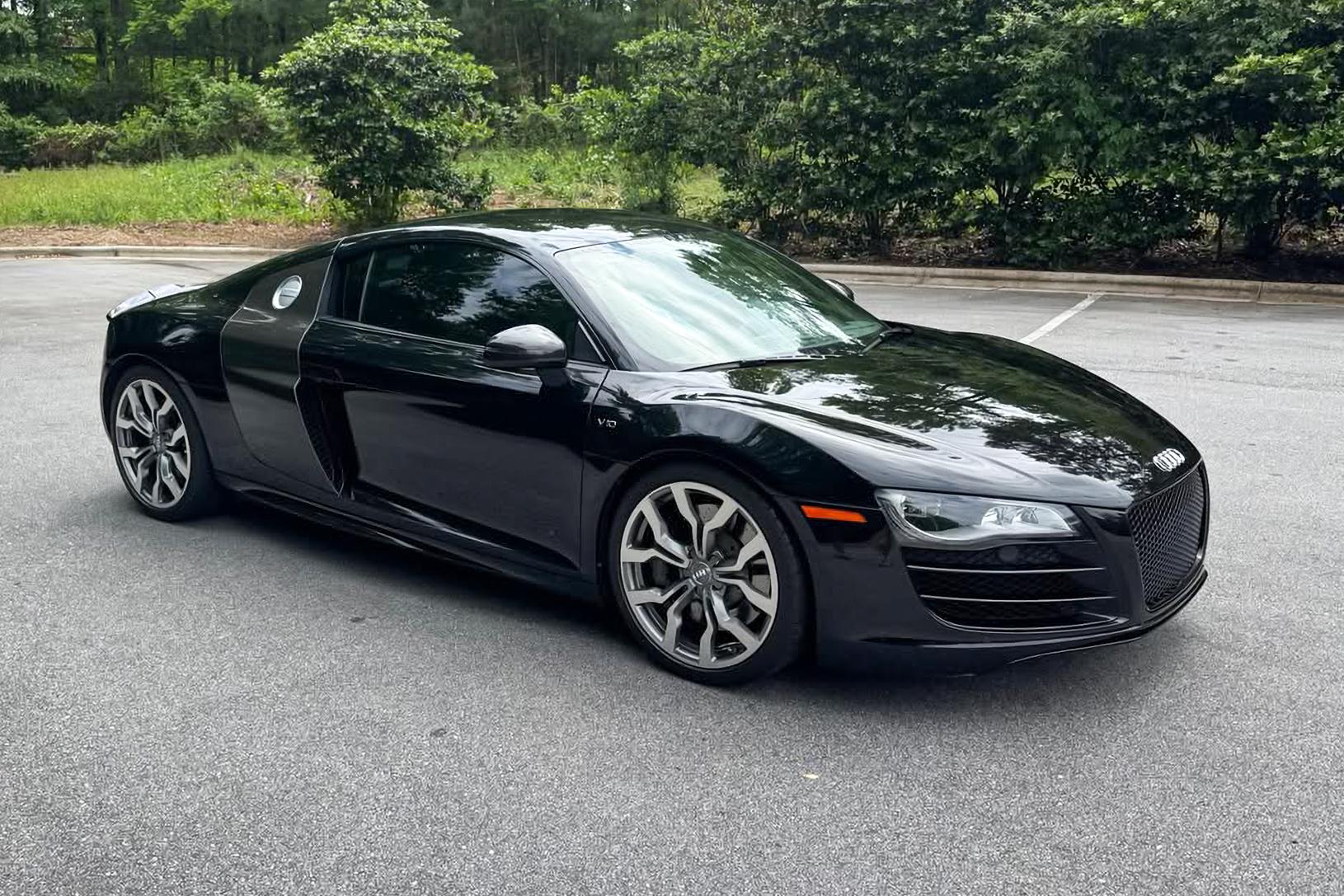 2012 Audi R8 V10