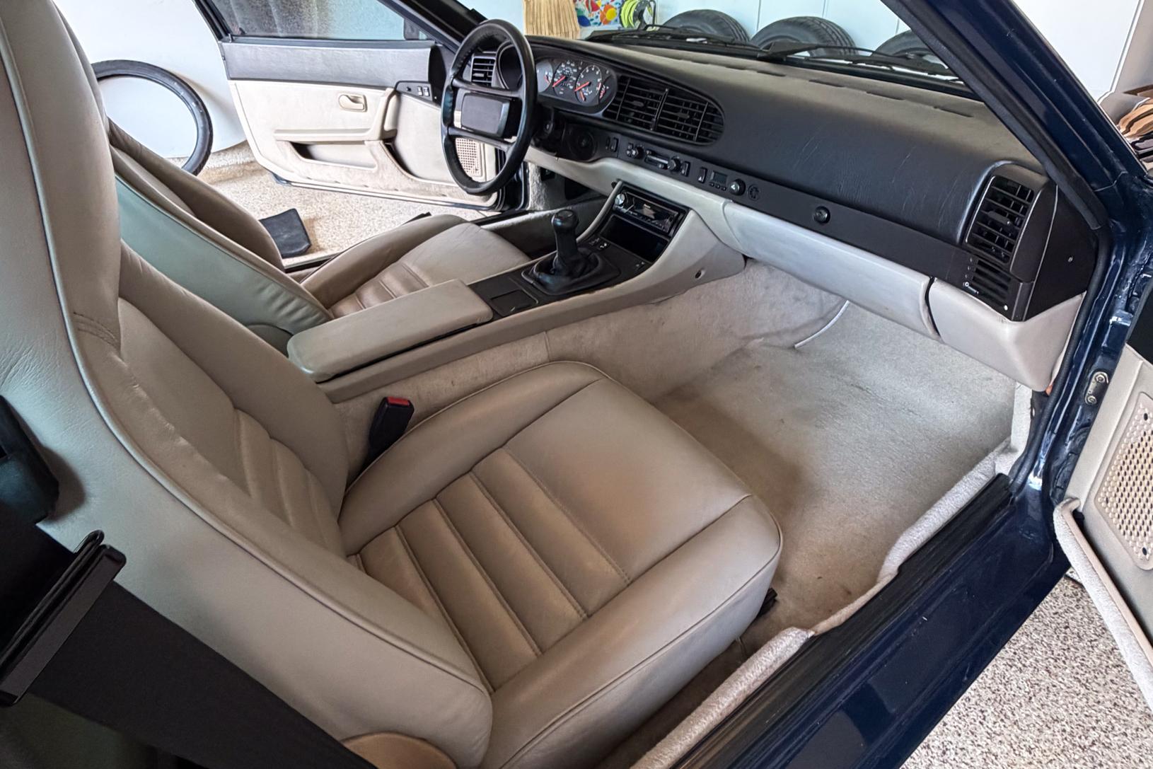 1986 Porsche 944 Turbo
