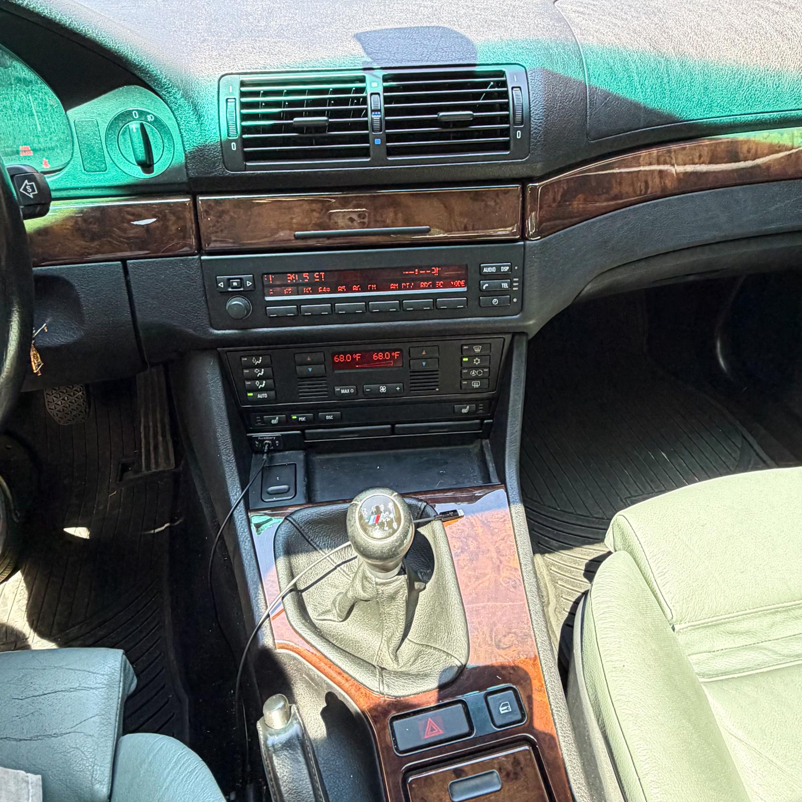 2003 BMW 540i