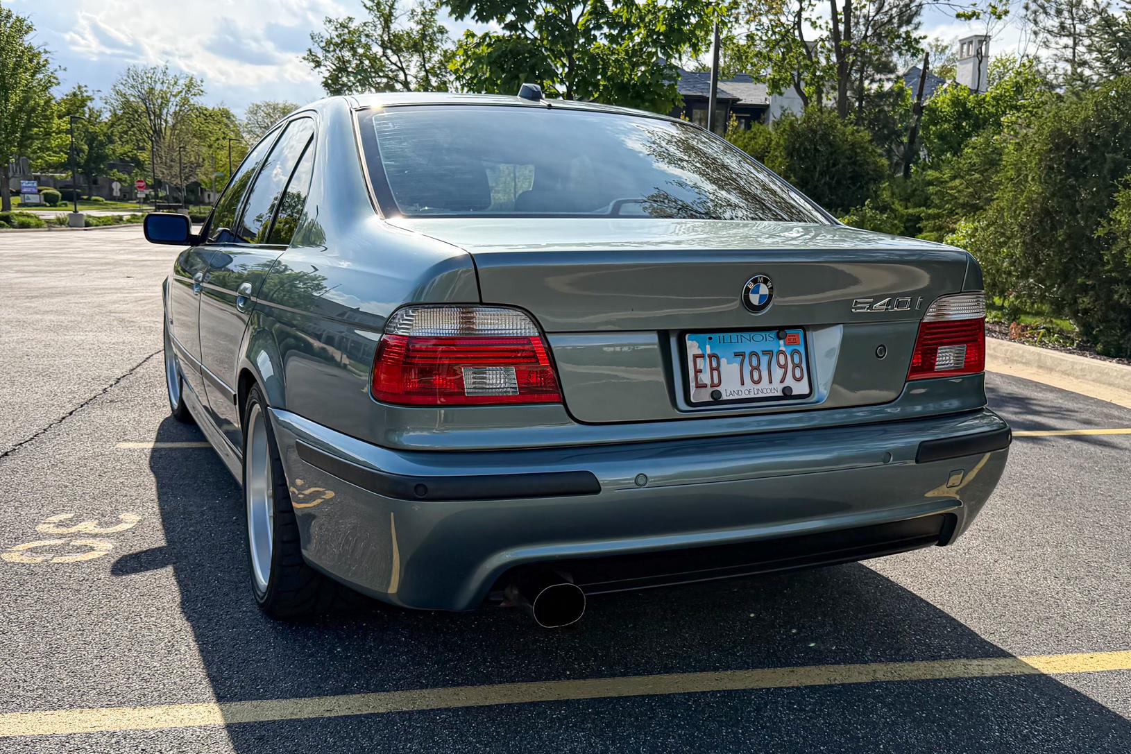 2003 BMW 540i