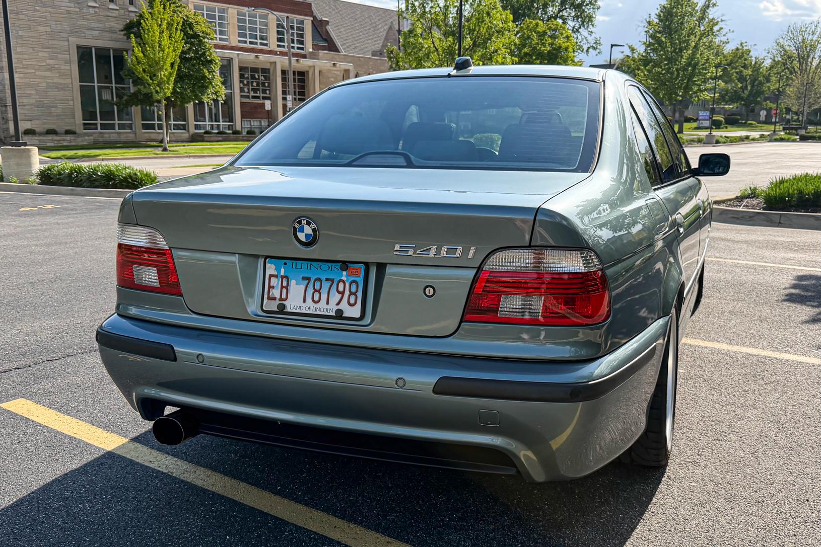 2003 BMW 540i
