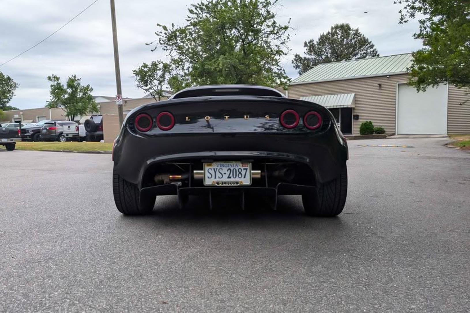 2005 Lotus Elise