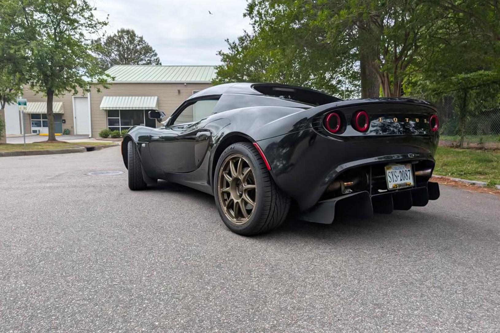 2005 Lotus Elise