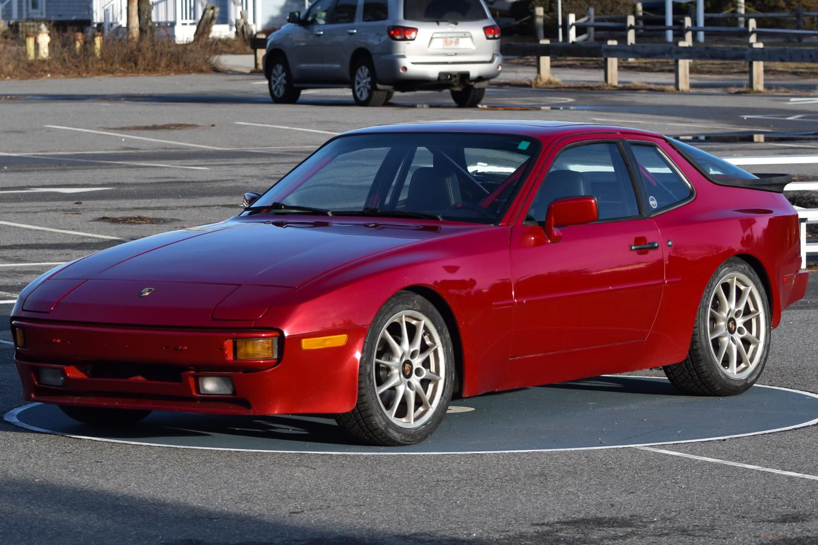 1985 Porsche 944 S