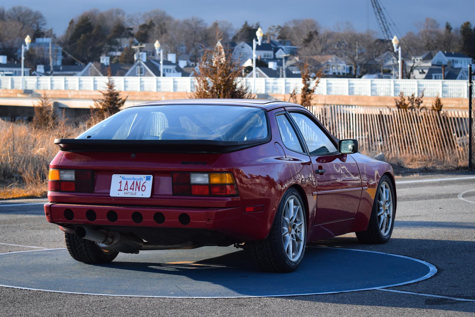 1985 Porsche 944 S