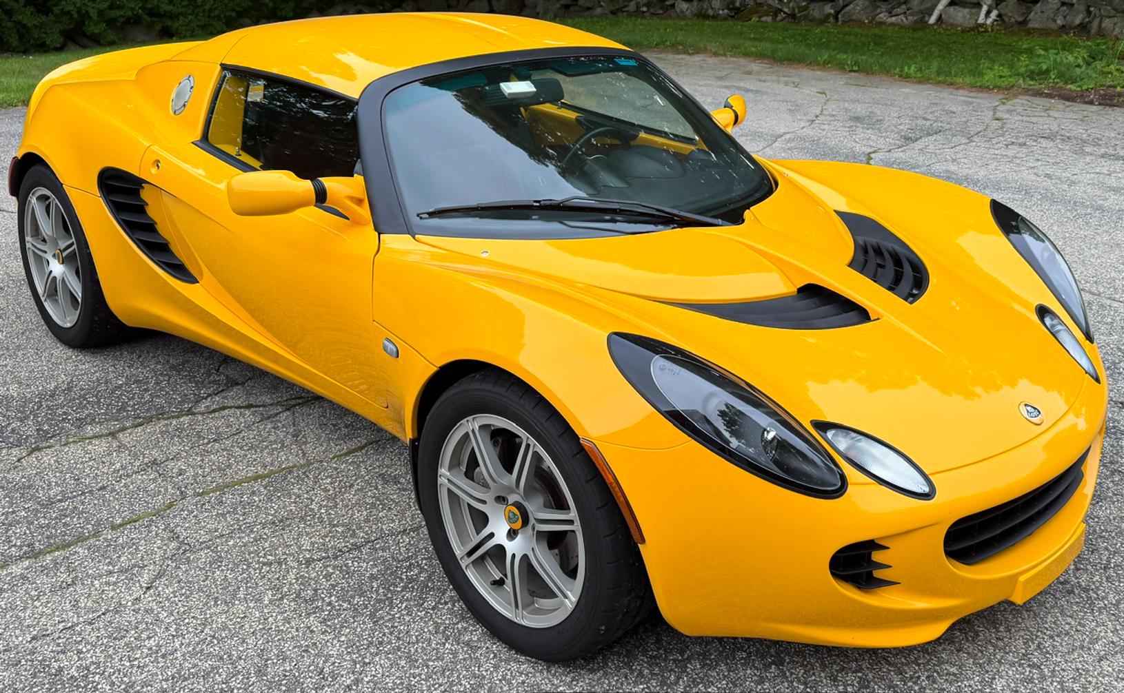 2005 Lotus Elise