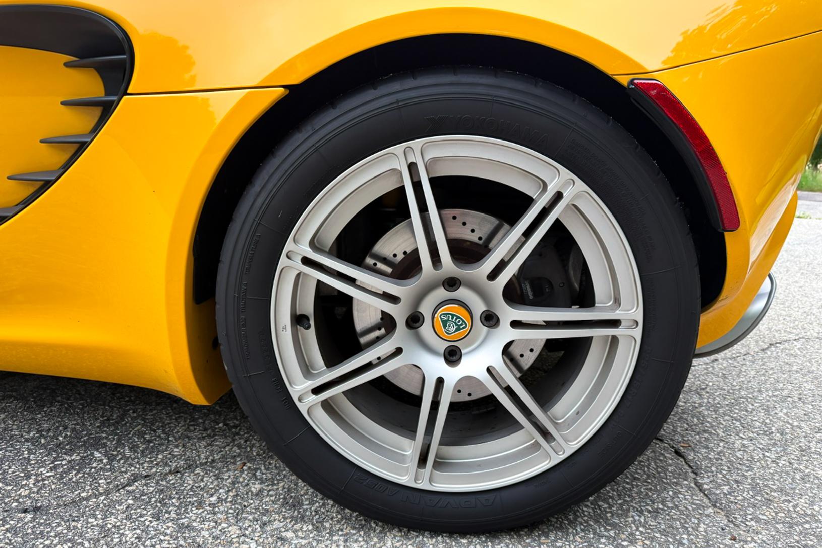 2005 Lotus Elise