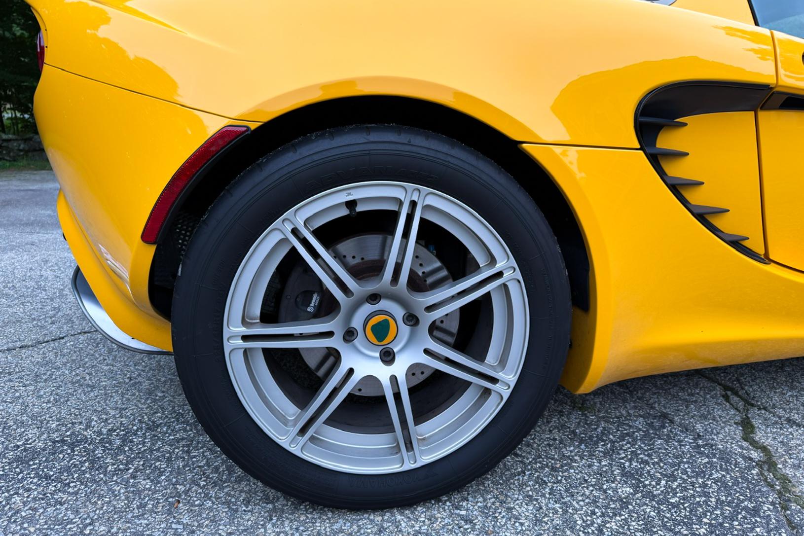 2005 Lotus Elise