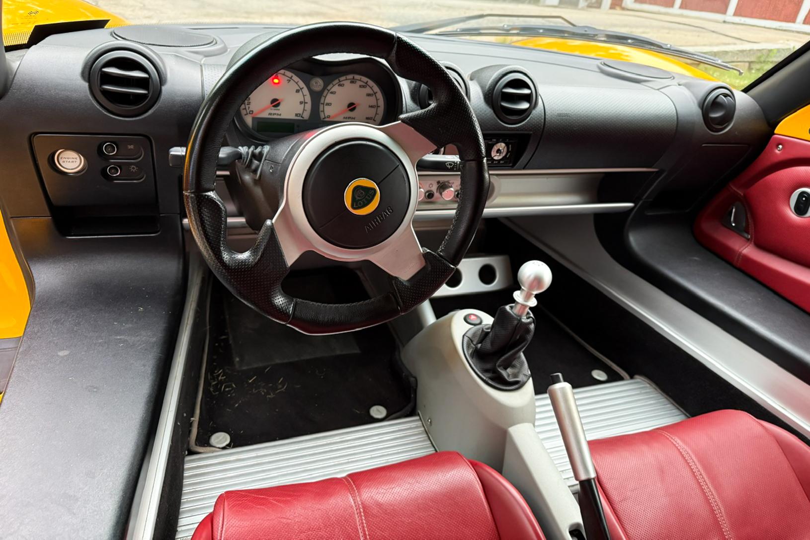 2005 Lotus Elise