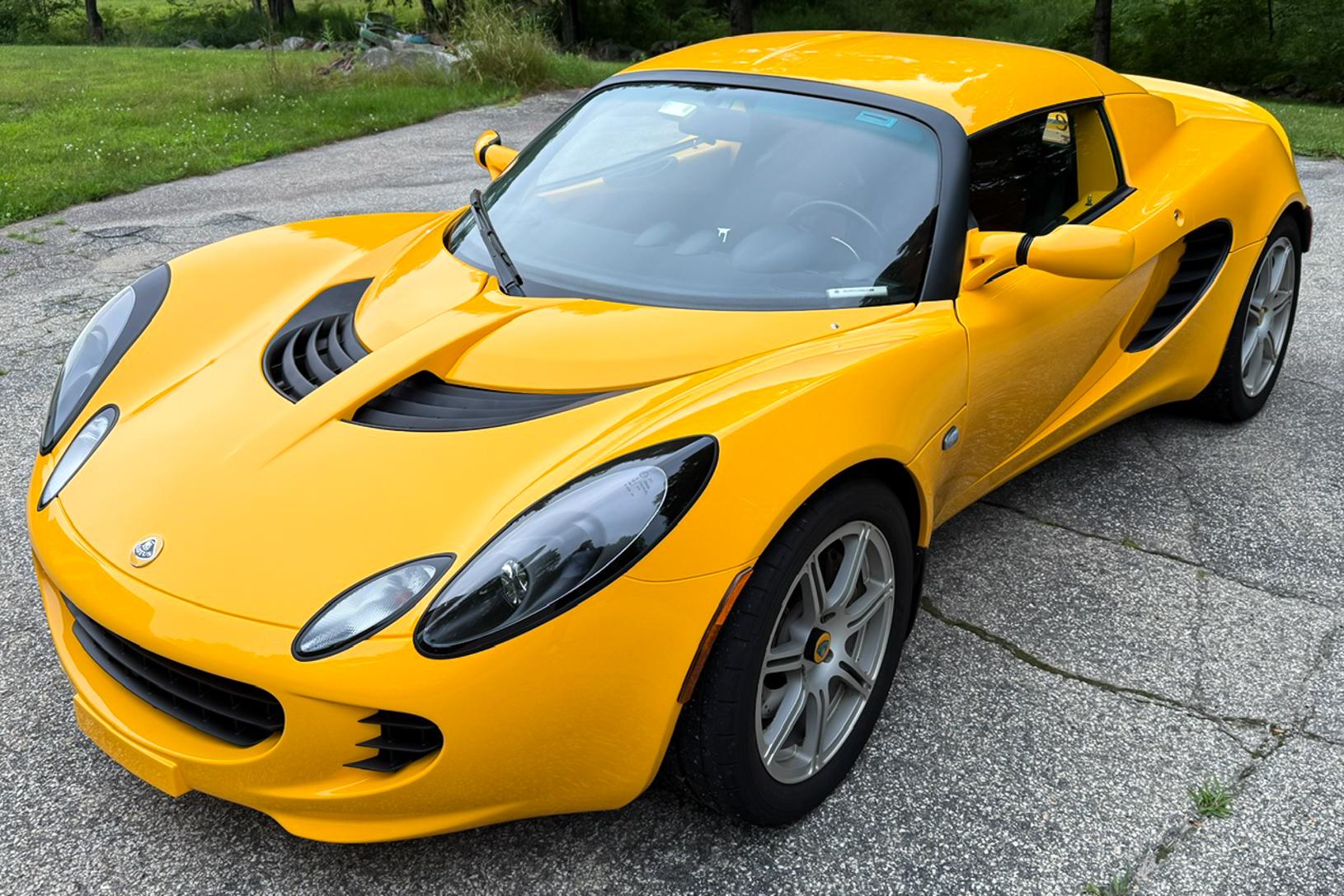 2005 Lotus Elise
