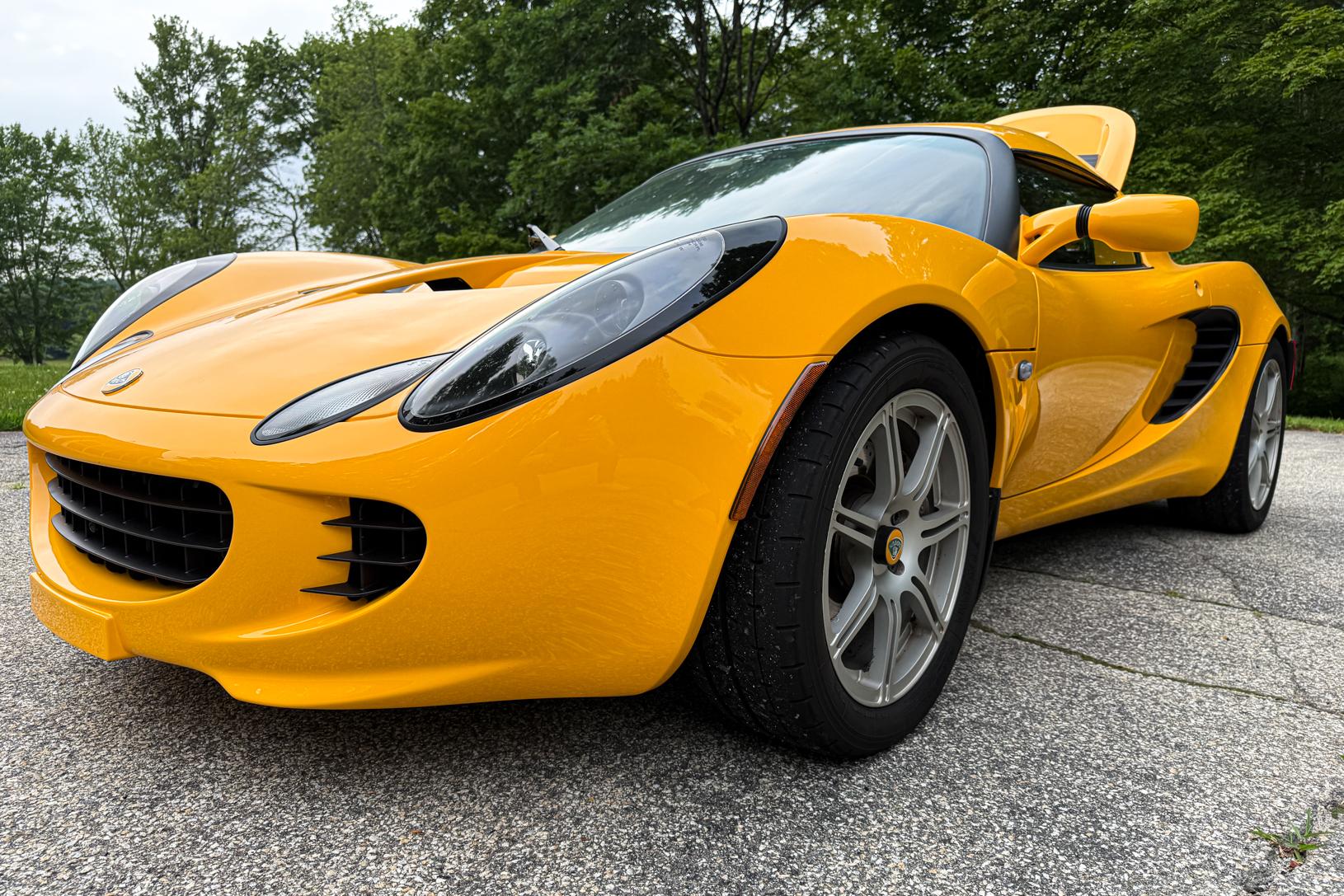 2005 Lotus Elise