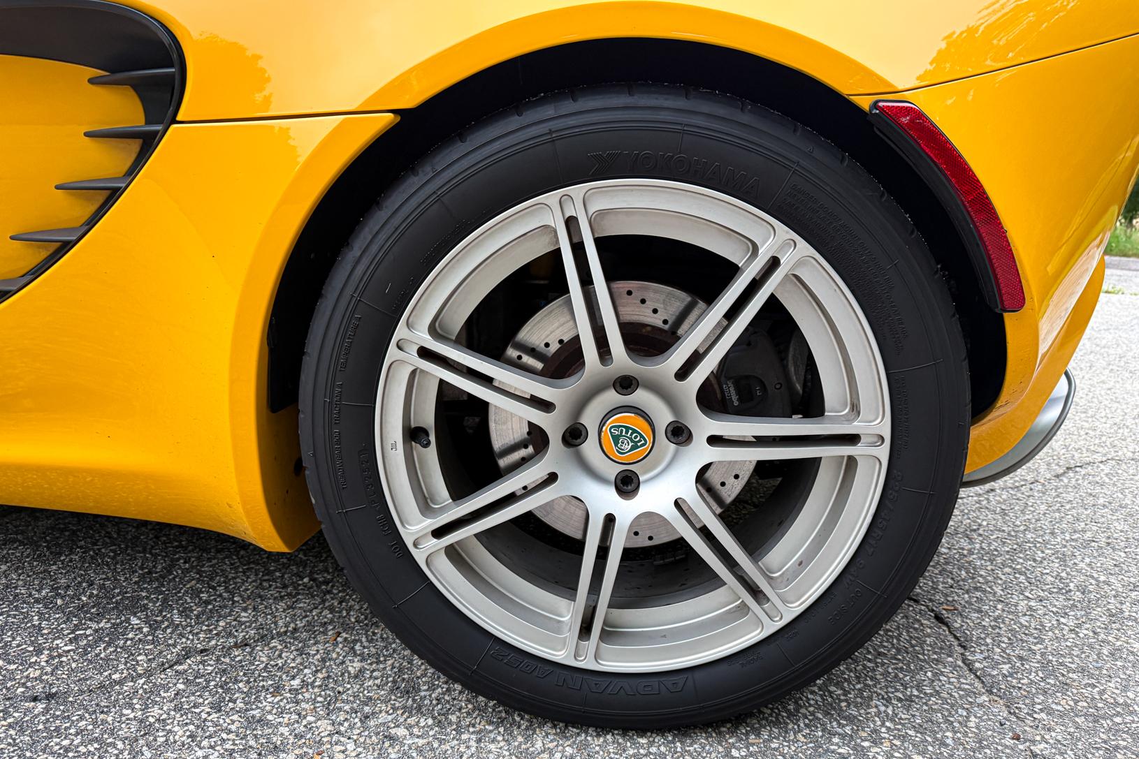2005 Lotus Elise