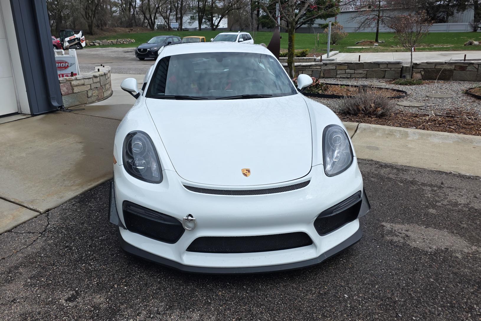 2016 Porsche Cayman GT4