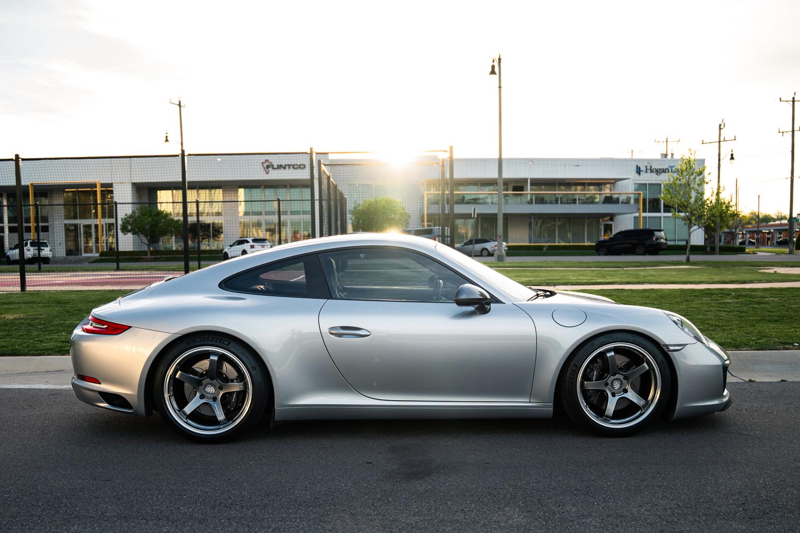2019 Porsche 911 T