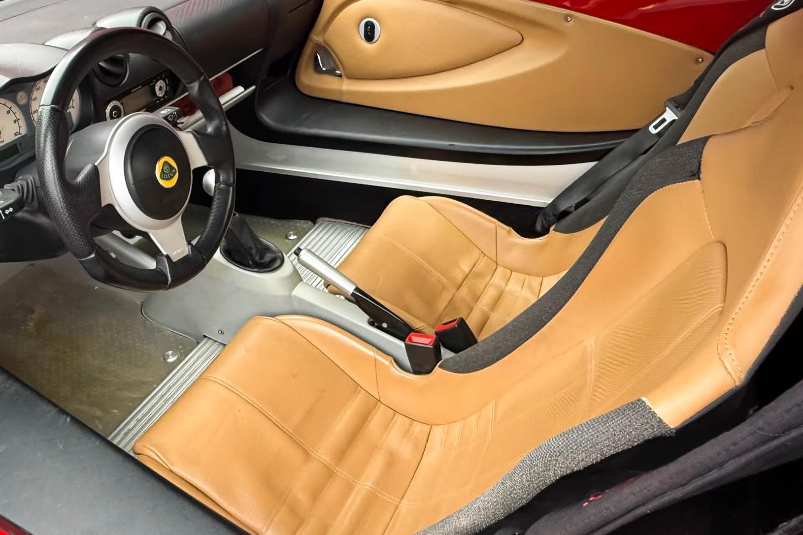 2005 Lotus Elise