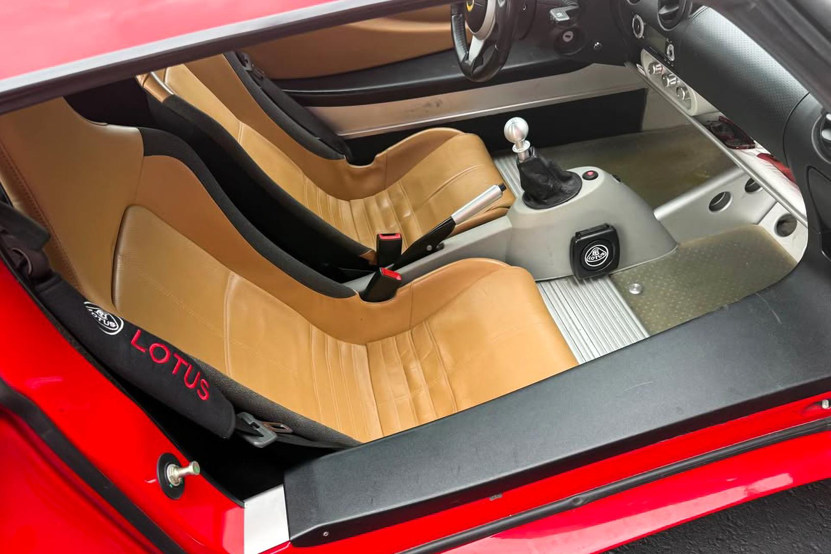 2005 Lotus Elise
