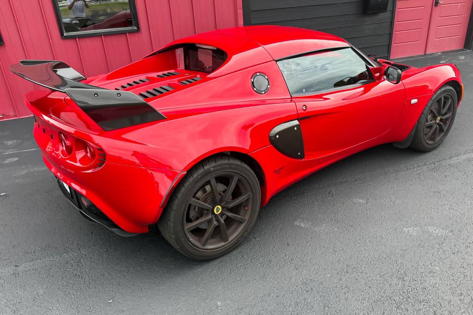 2005 Lotus Elise