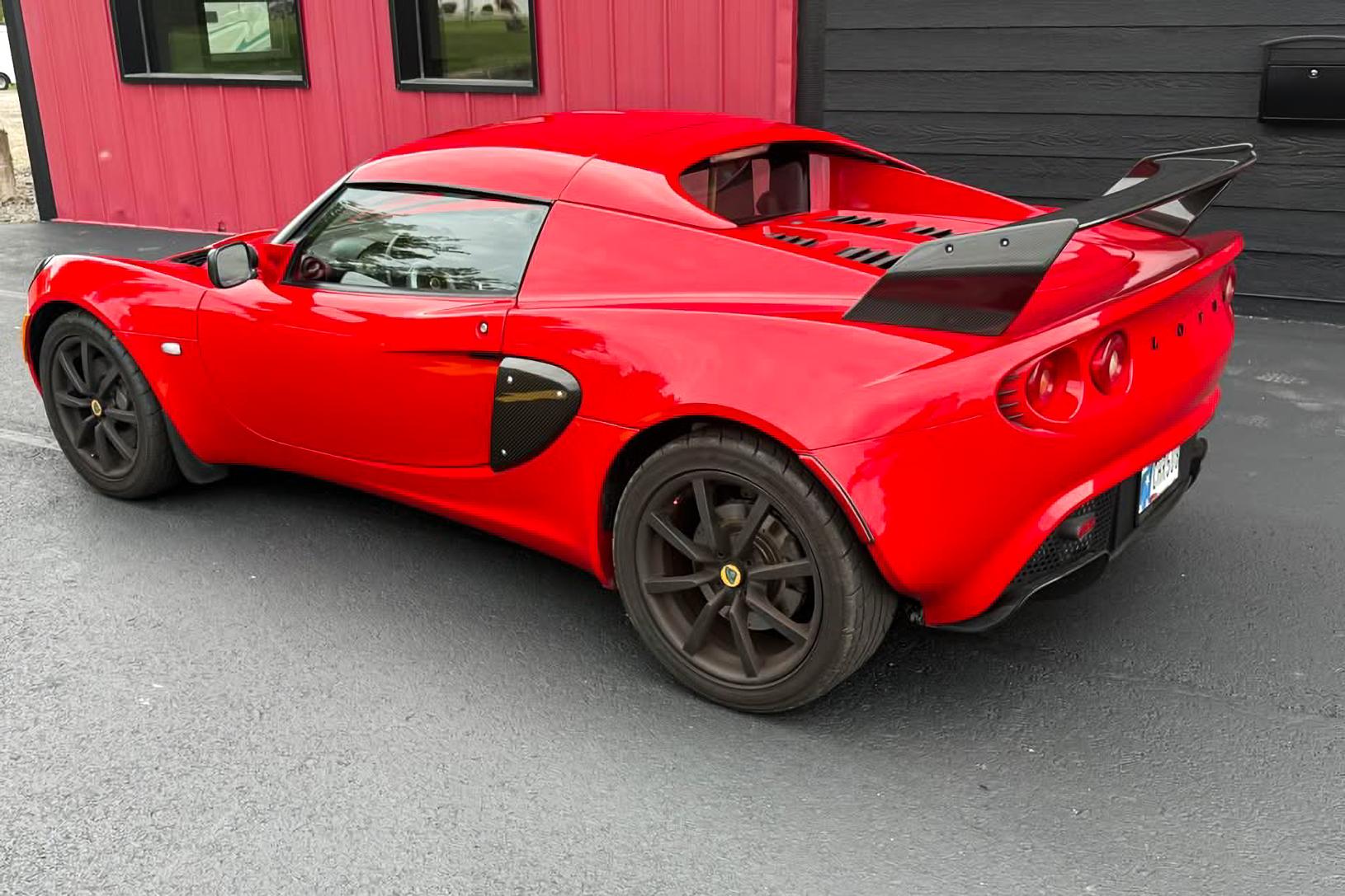 2005 Lotus Elise