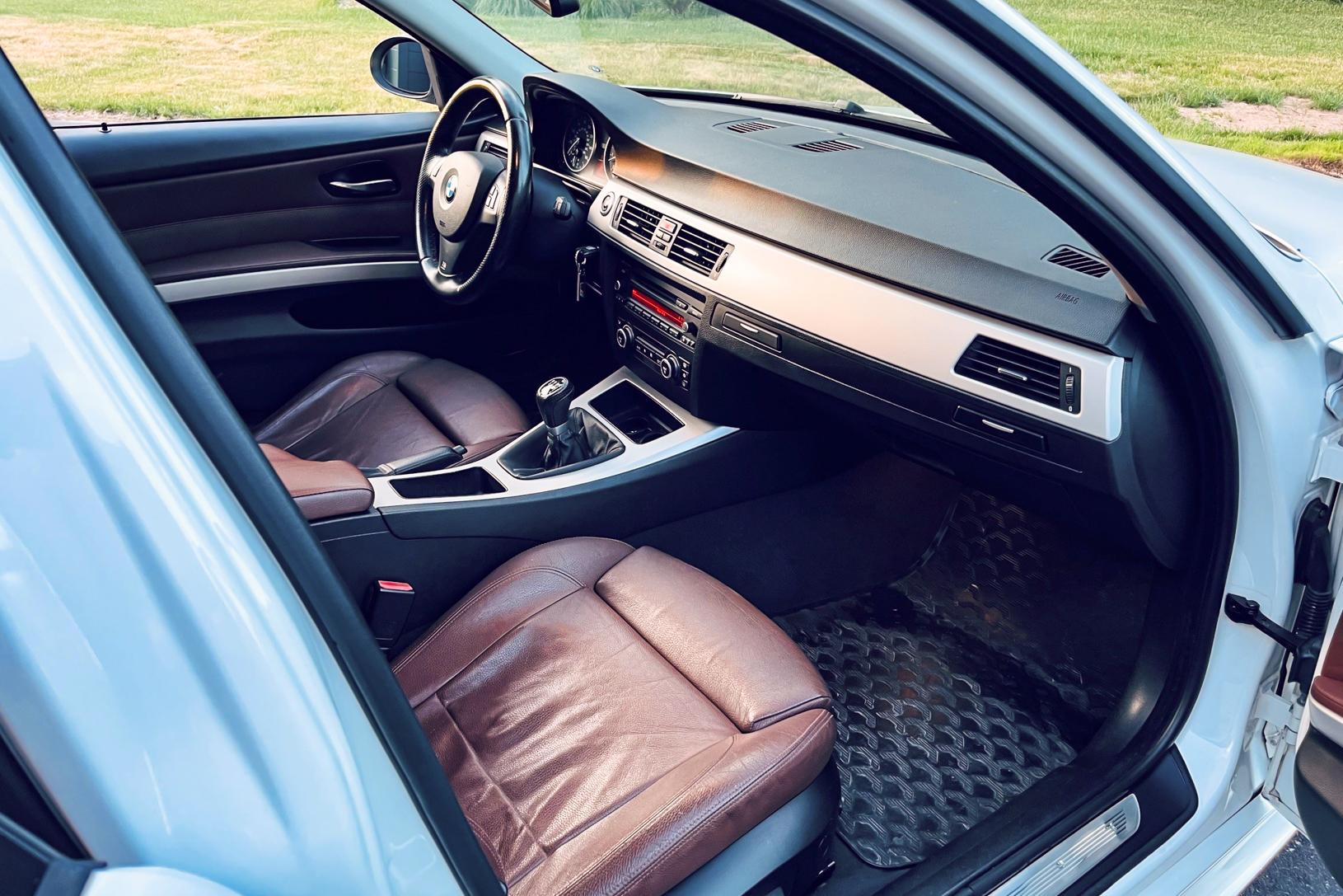 2008 BMW 328i Touring
