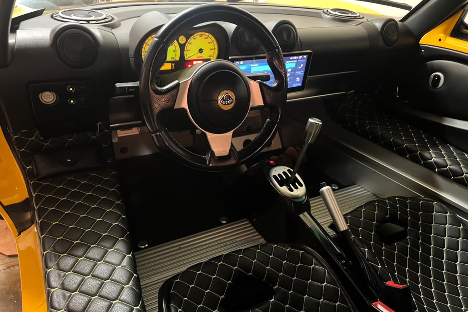 2005 Lotus Elise