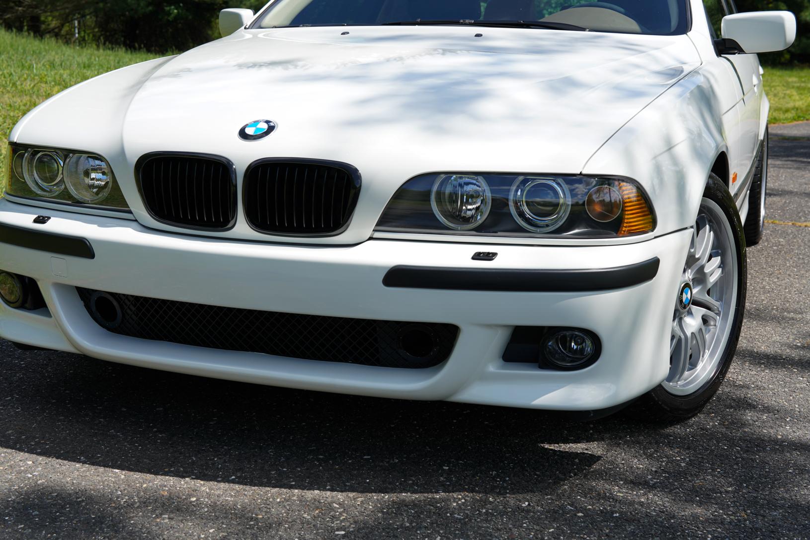 2000 BMW 528i Touring 'S54 Swap'
