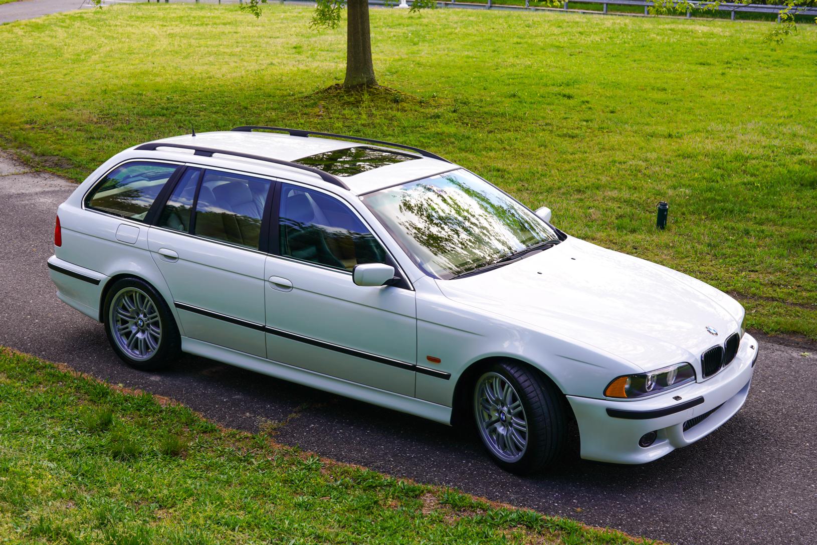 2000 BMW 528i Touring 'S54 Swap'