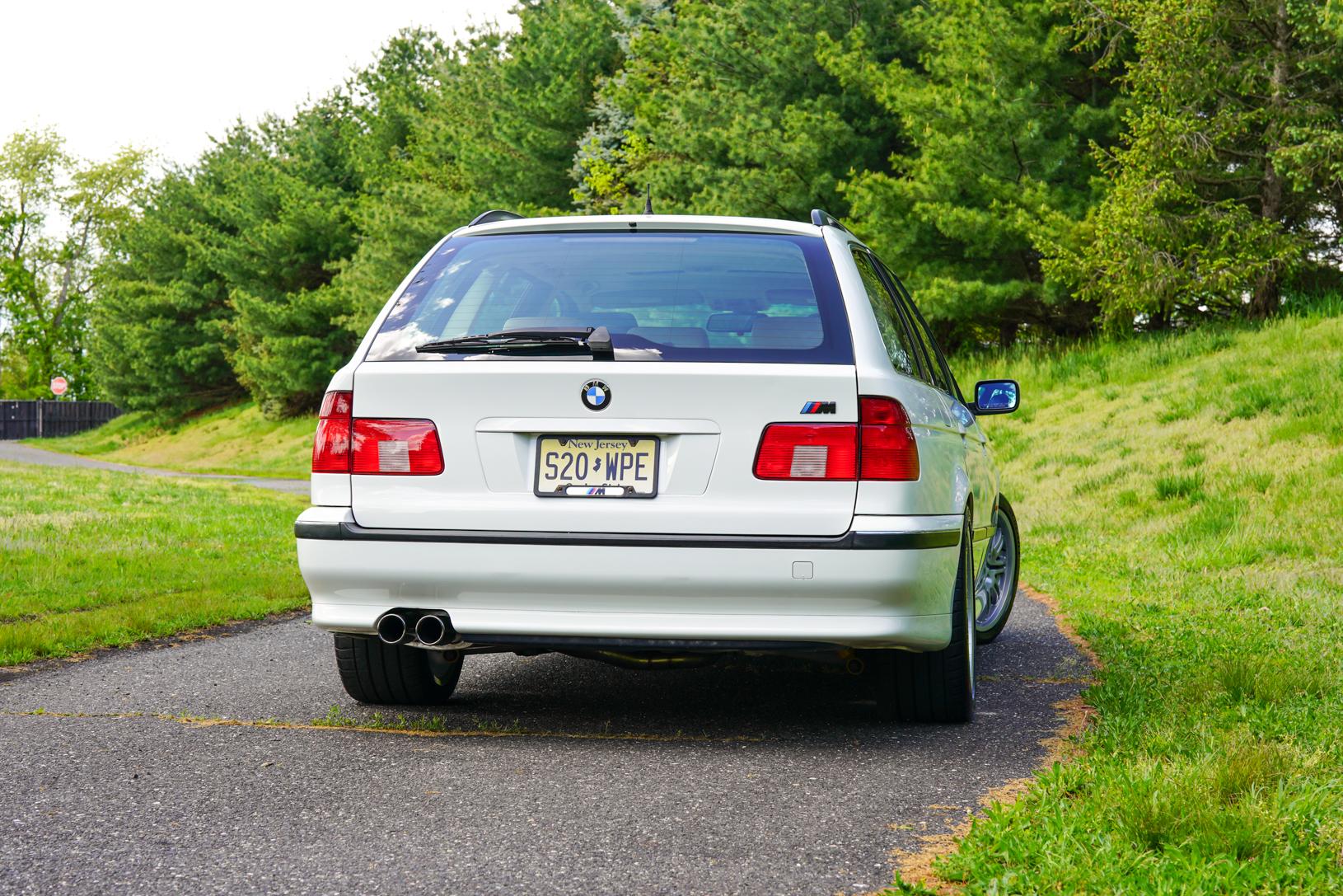 2000 BMW 528i Touring 'S54 Swap'