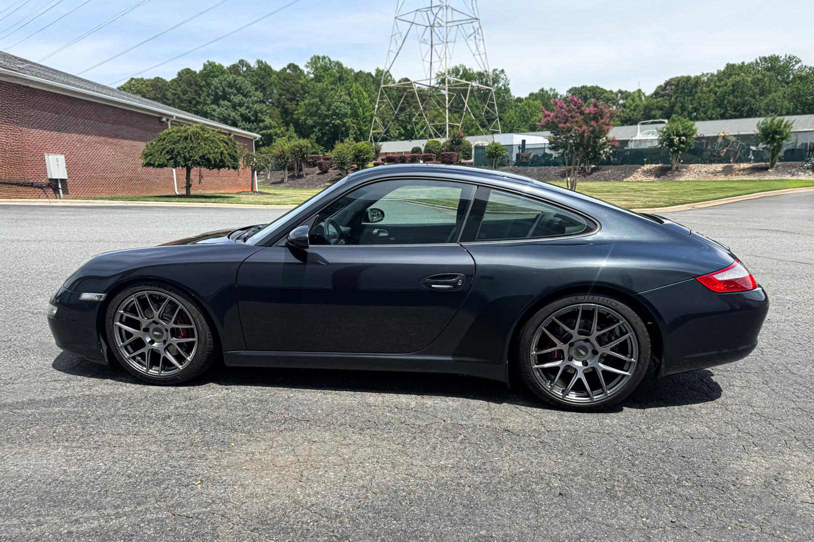 2006 Porsche 911 'LS Swap'