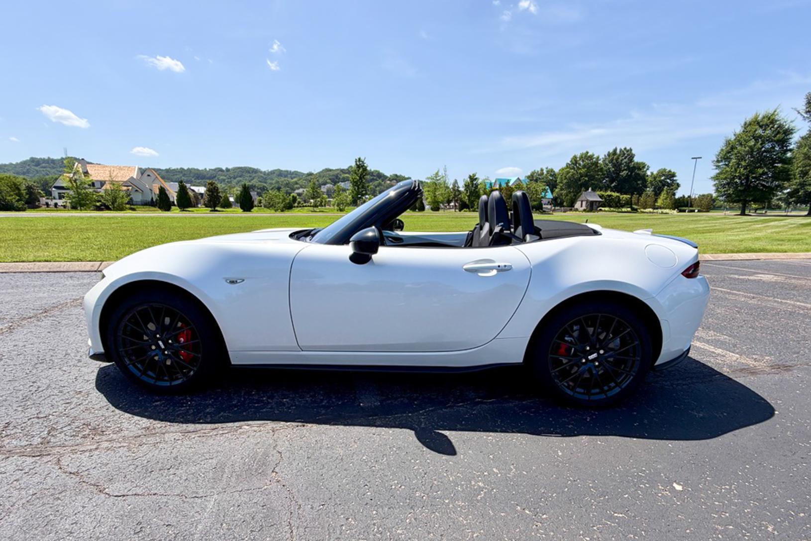 2023 Mazda MX-5