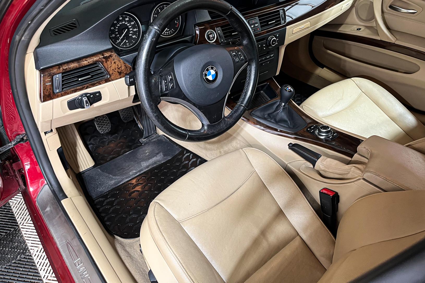 2012 BMW 328i Touring