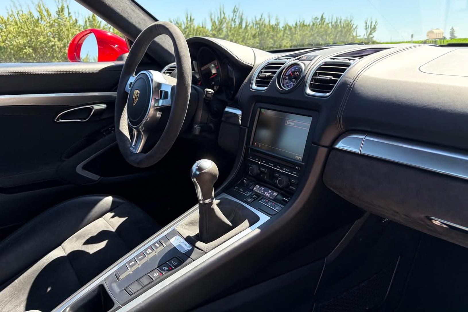 2016 Porsche Cayman GTS