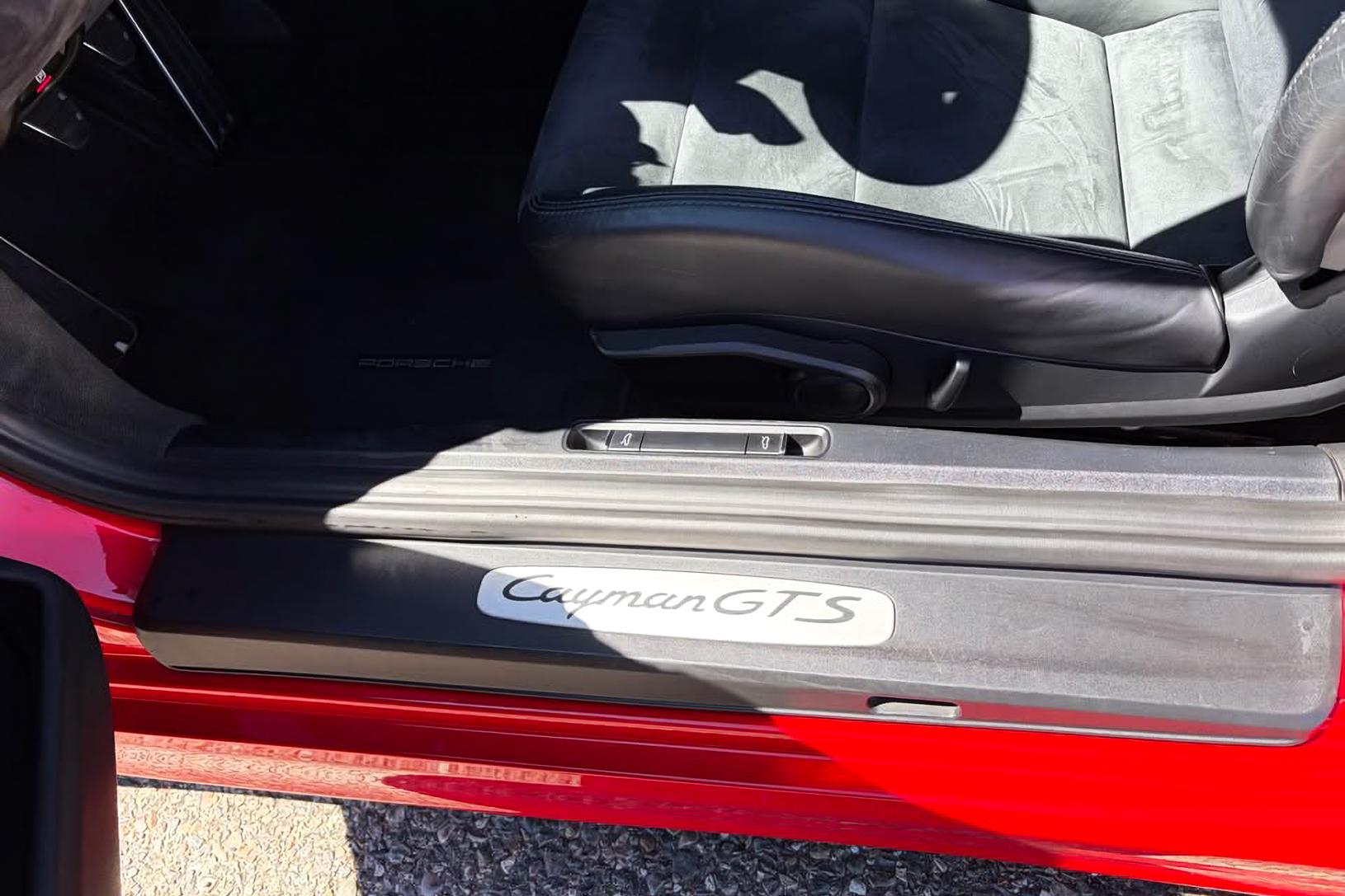 2016 Porsche Cayman GTS