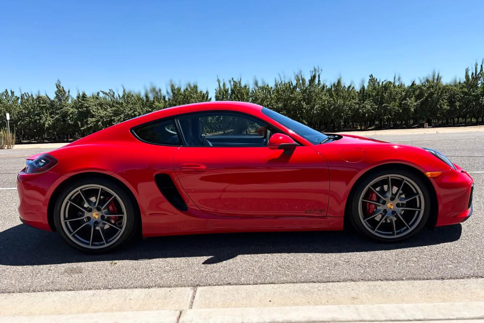 2016 Porsche Cayman GTS