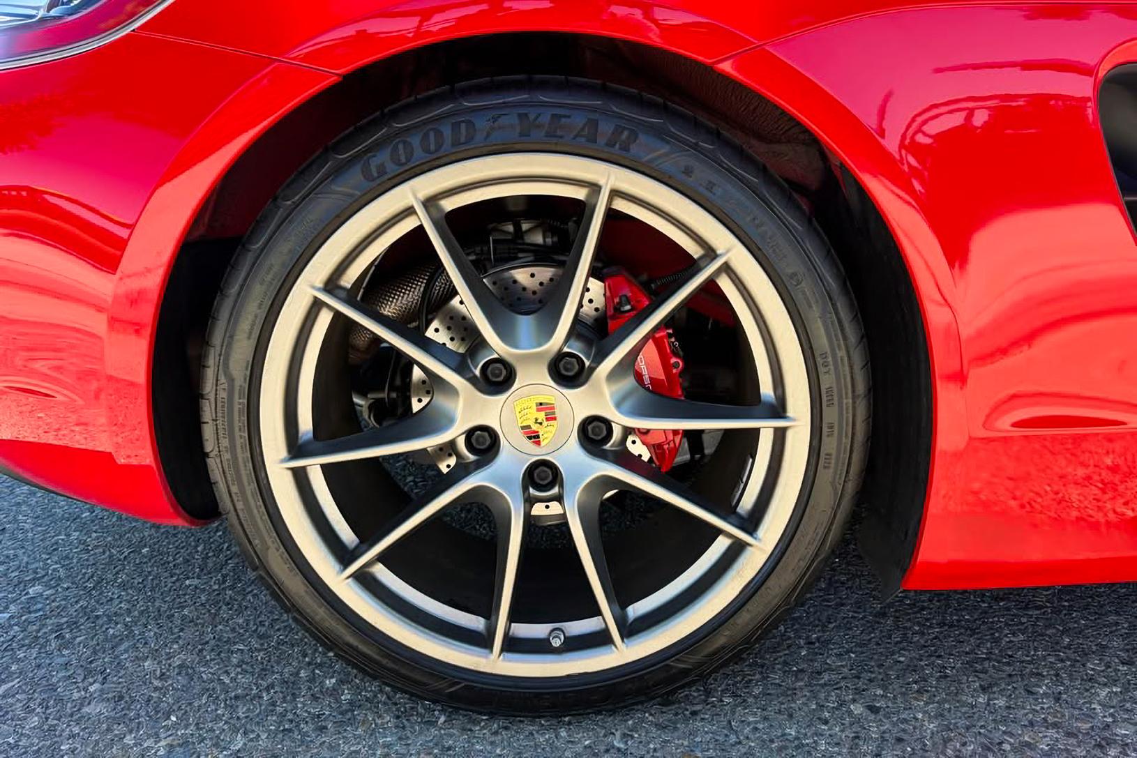 2016 Porsche Cayman GTS