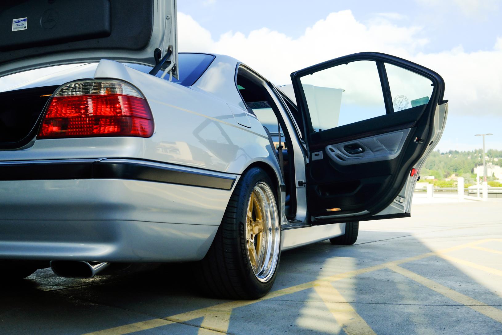 2000 BMW 740i '6MT Swap'