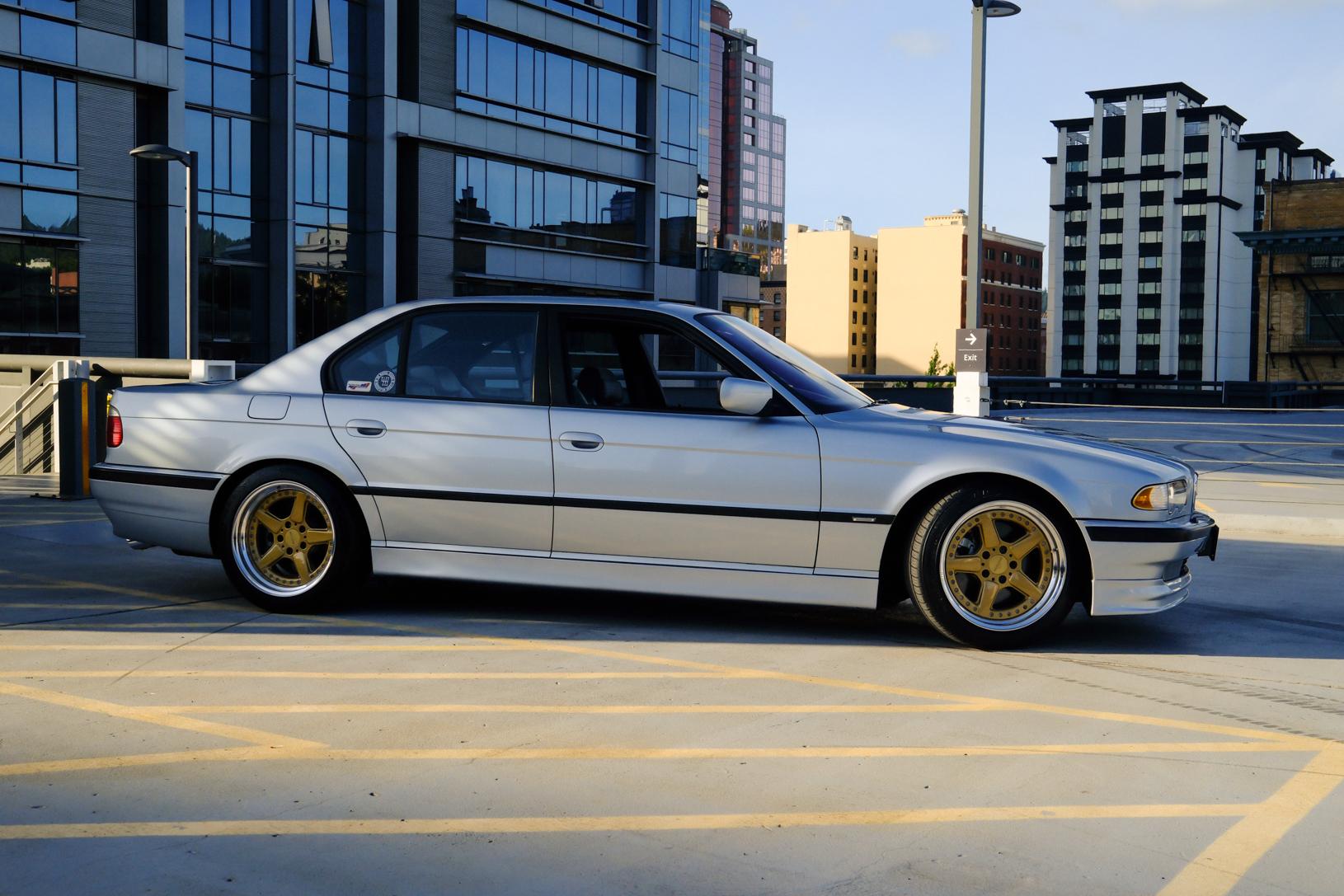 2000 BMW 740i '6MT Swap'