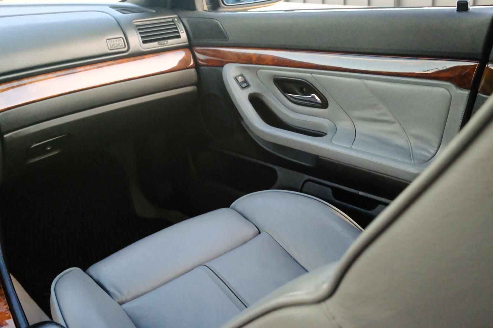 2000 BMW 740i '6MT Swap'