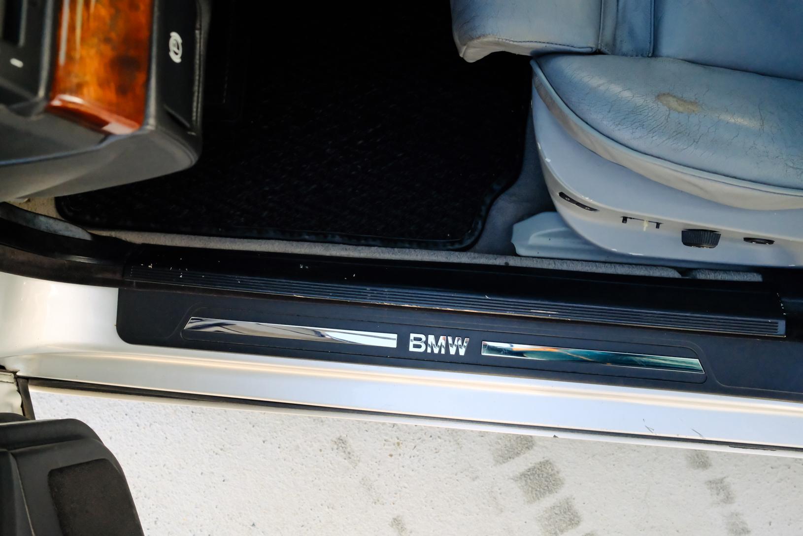 2000 BMW 740i '6MT Swap'