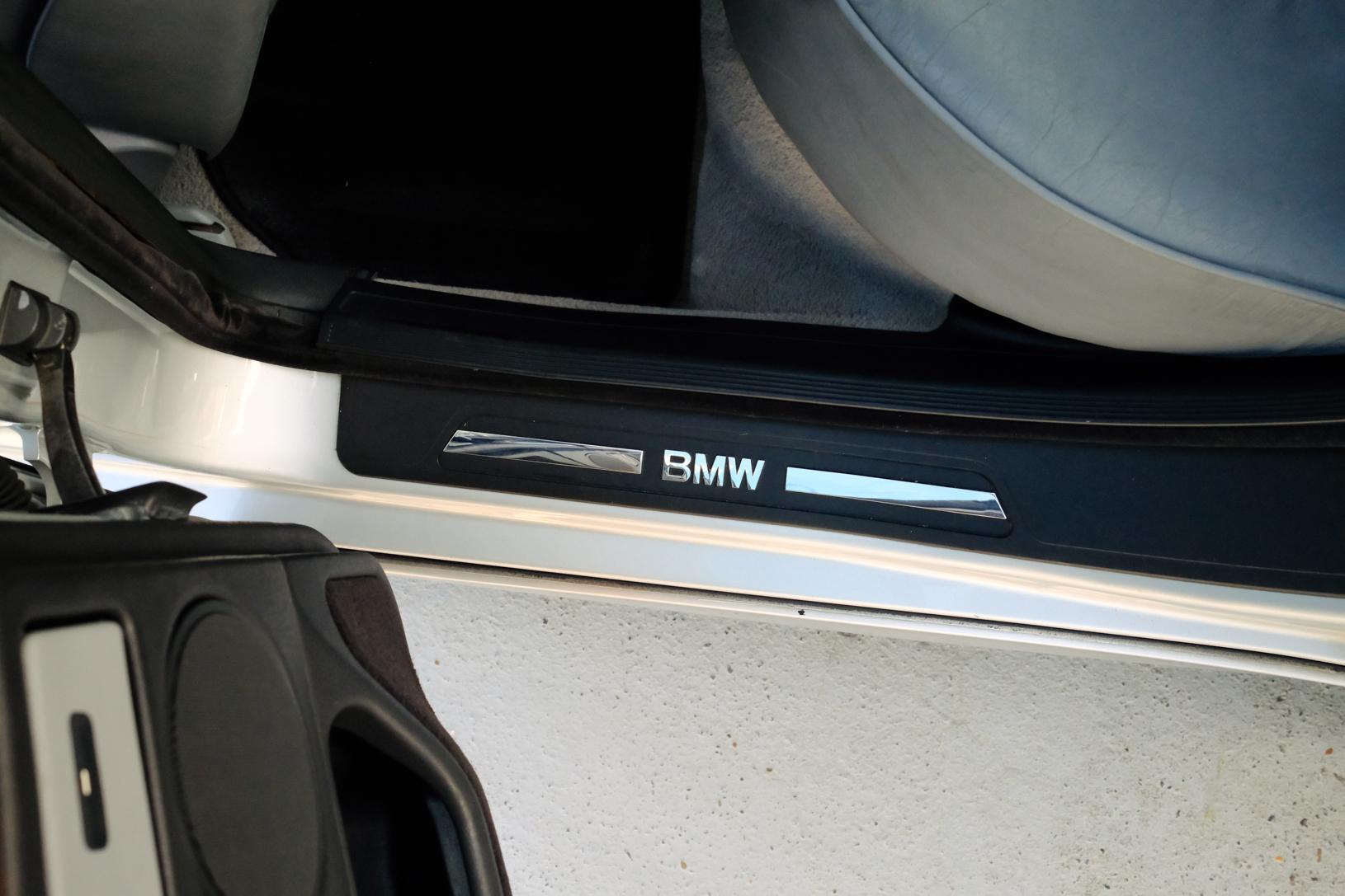 2000 BMW 740i '6MT Swap'