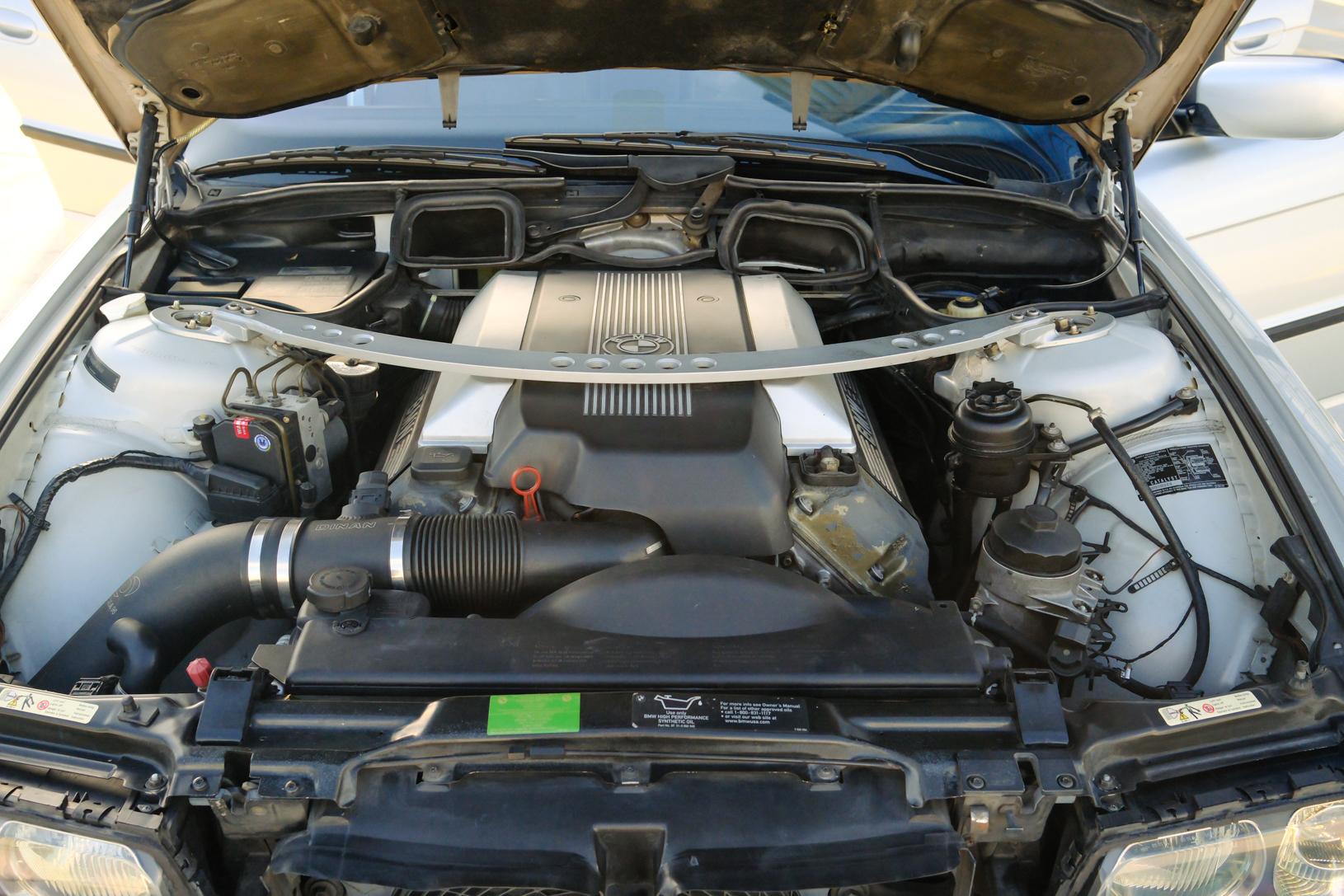 2000 BMW 740i '6MT Swap'
