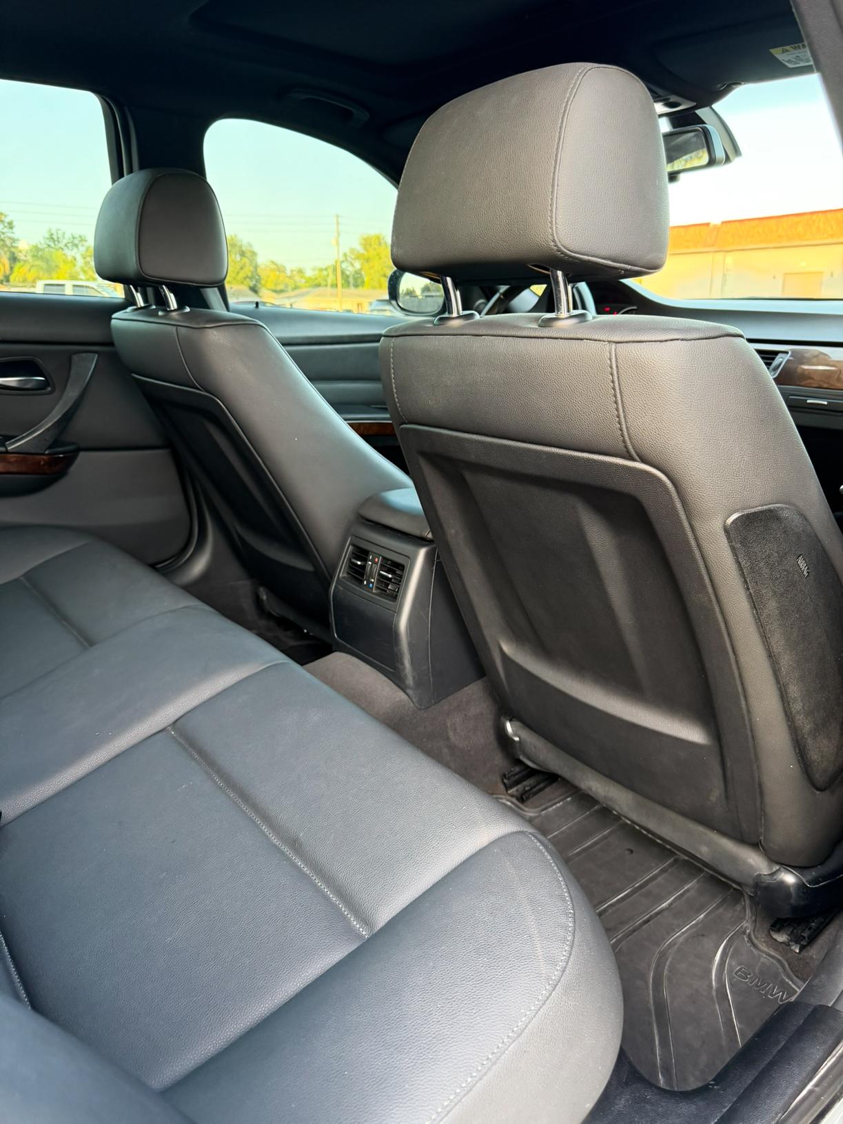 2011 BMW 335i